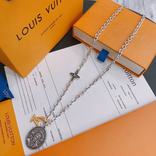 LV Necklace 11lyh307
